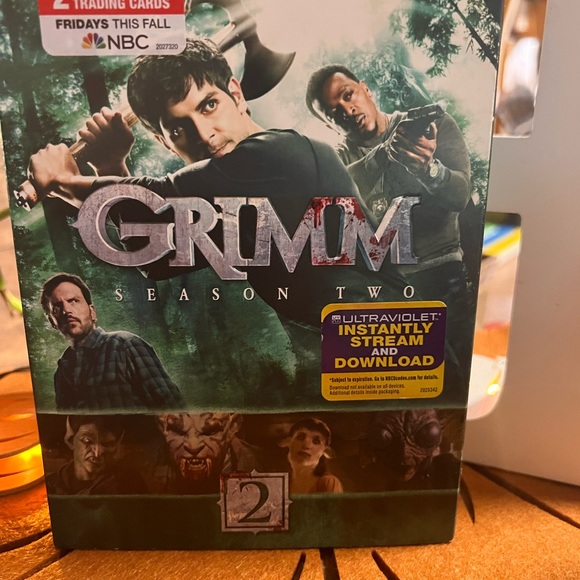 DVD set - Picture 2 of 3